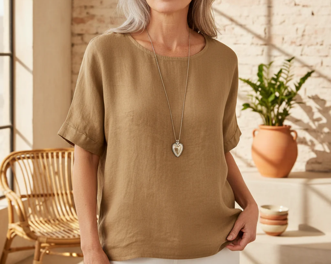 Elva | Women's Relaxed Fit Crew Neck Blouse