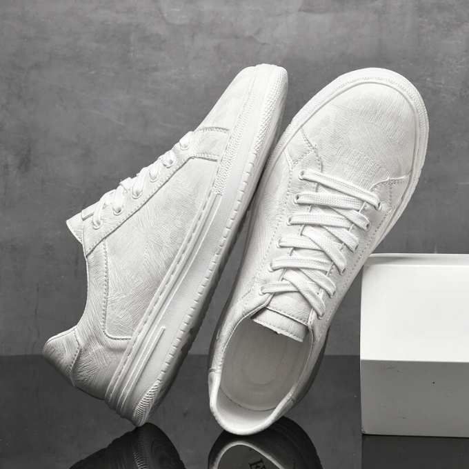 Marco | Men's Low-Top Lace-Up Sneakers