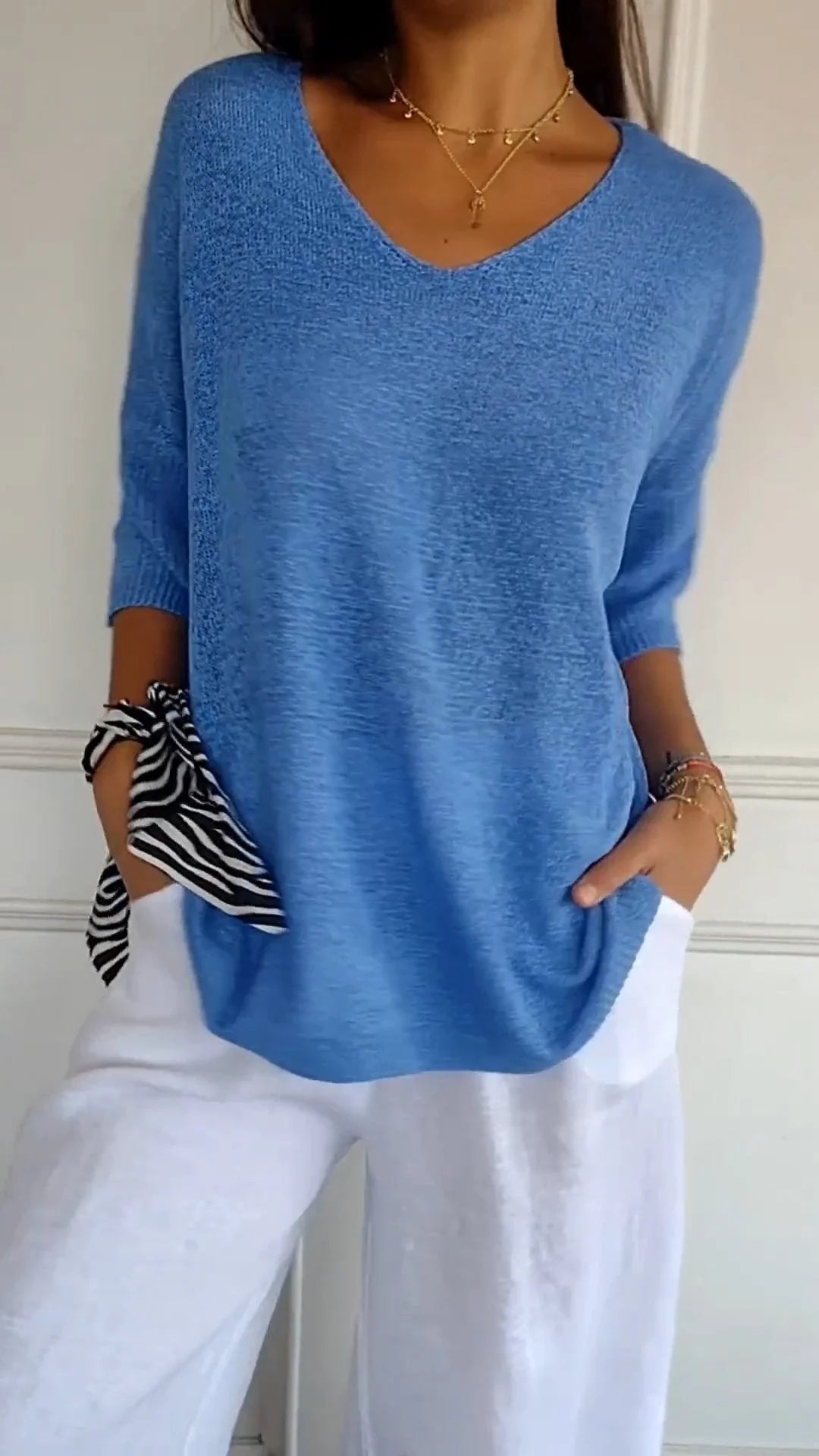 Sienna | Women's Relaxed V-Neck Knit Top