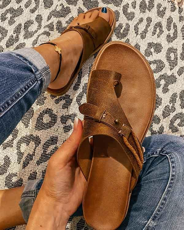 Calira | Women's Braided Toe Loop Flat Slide Sandals