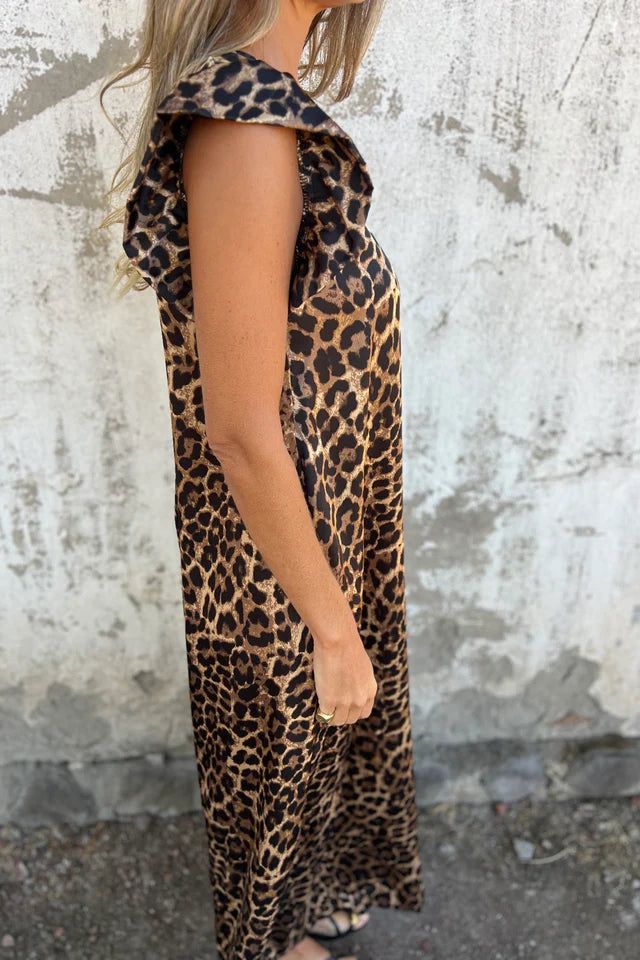 Zara | Women's Leopard Print Flutter Sleeve Jumpsuit