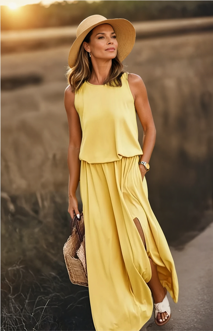 Liana | Women's Sleeveless Round Neck Flowing Summer Dress