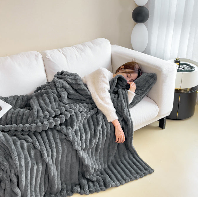 Fleece Blanket Soft Lightweight Warm – Cozy Throw for Couch & Bed, Breathable Comfort for Winter Nights