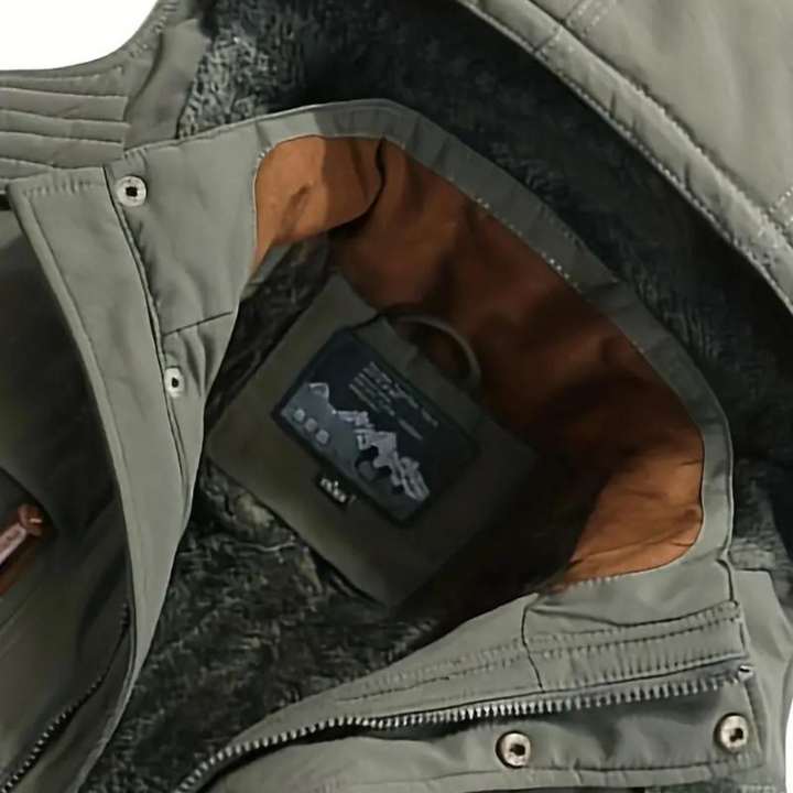 Waterproof Wind-Resistant Lined Outdoor Jacket Warm Winter Coat