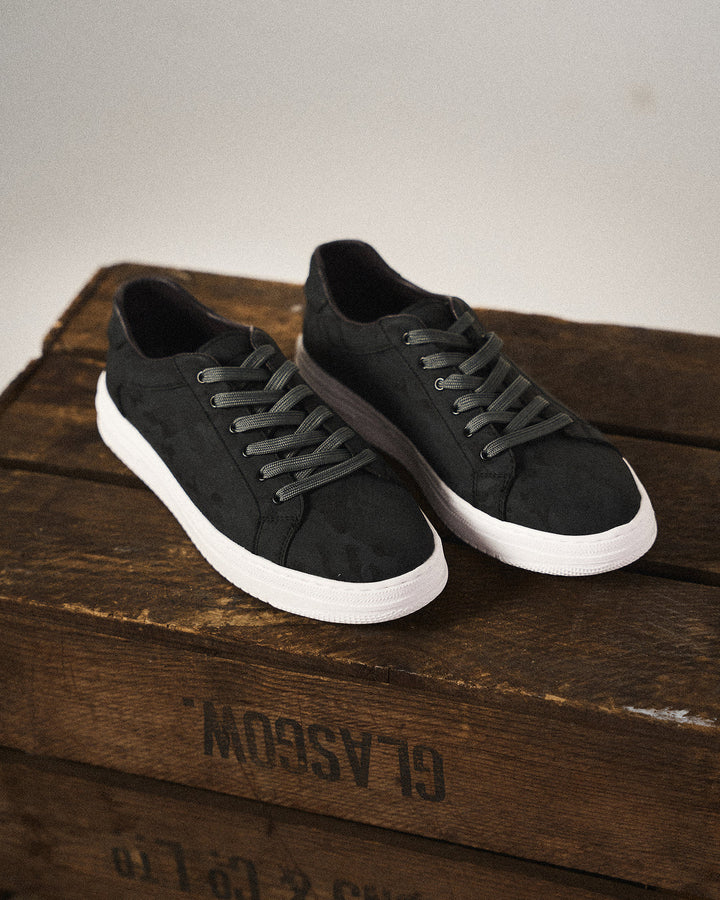 Marco | Men's Low-Top Lace-Up Sneakers