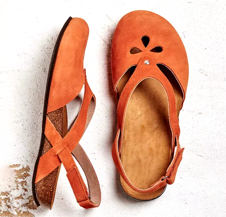 Elowyn | Women's Cutout Closed Toe Buckle Strap Sandals