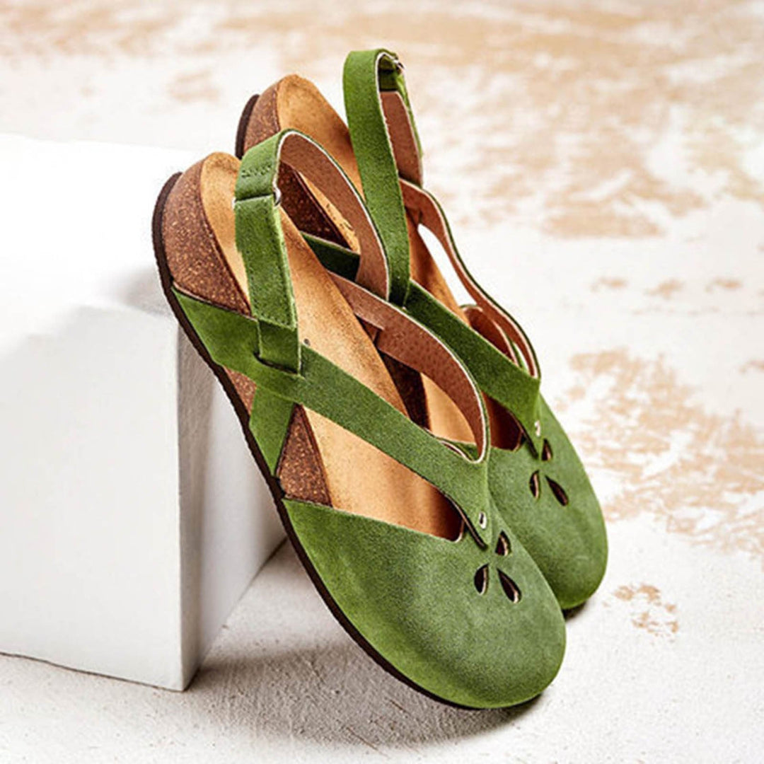 Elowyn | Women's Cutout Closed Toe Buckle Strap Sandals