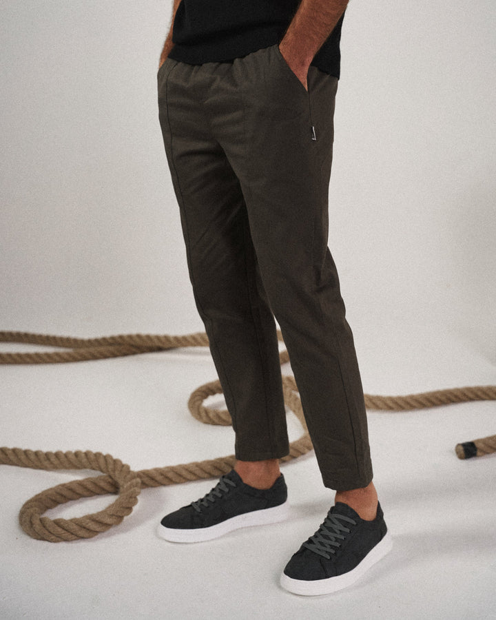 Elian | Men's Tapered Fit Drawstring Casual Trousers