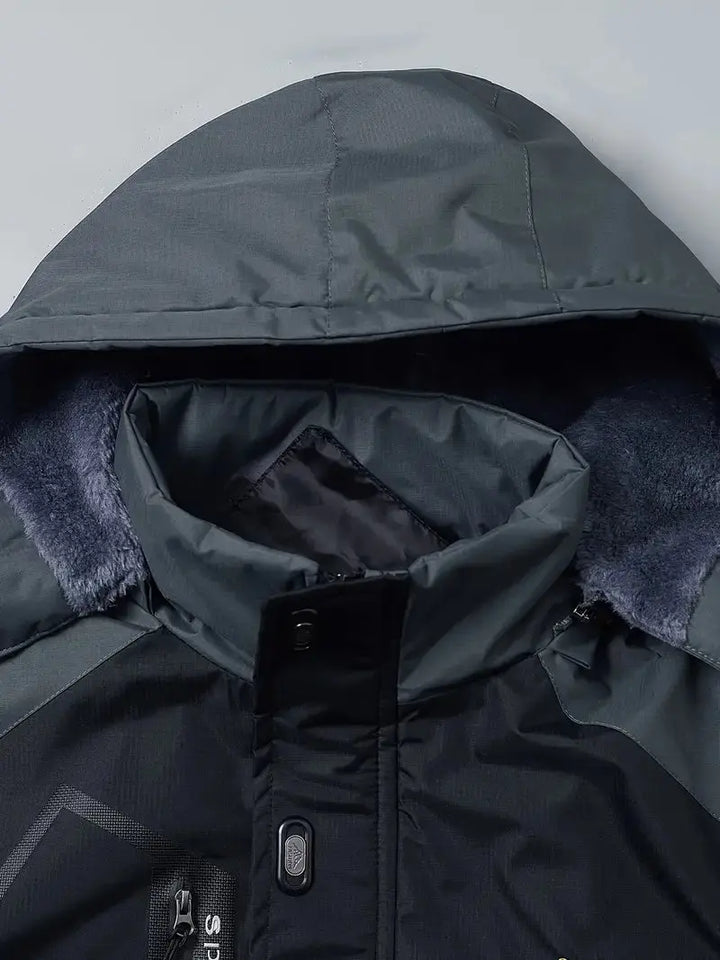 Men's Waterproof Wind-Resistant Winter Jacket Insulated Outdoor Coat