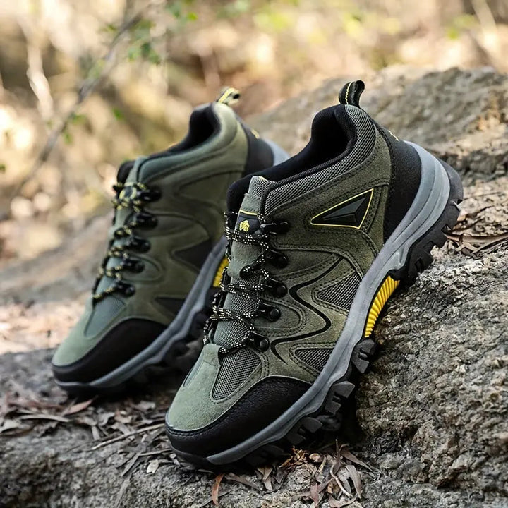 Men's Waterproof Hiking Shoes Wide-Fit Supportive Outdoor Walking