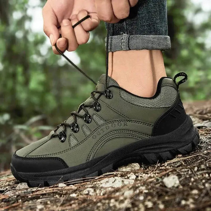Men's Waterproof Hiking Shoes Supportive Outdoor Walking