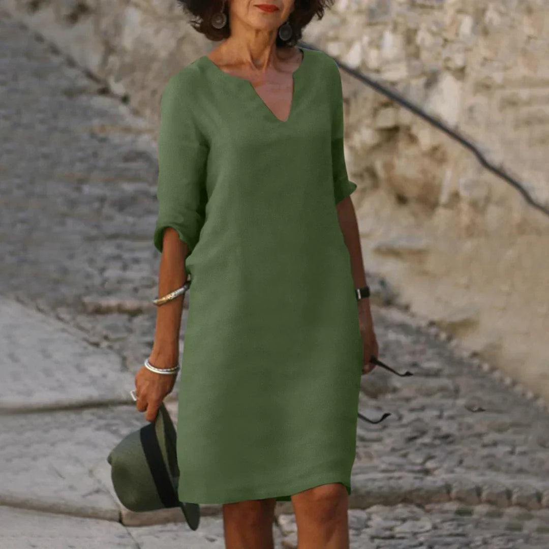 Mirela | Women's V-Neck Three Quarter Sleeve Shift Dress