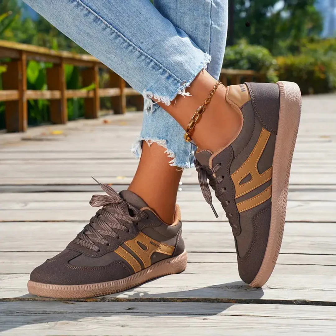 Ariana | Women's Classic Low Top Lace-Up Casual Sneakers