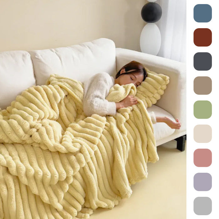 Fleece Blanket Soft Lightweight Warm – Cozy Throw for Couch & Bed, Breathable Comfort for Winter Nights