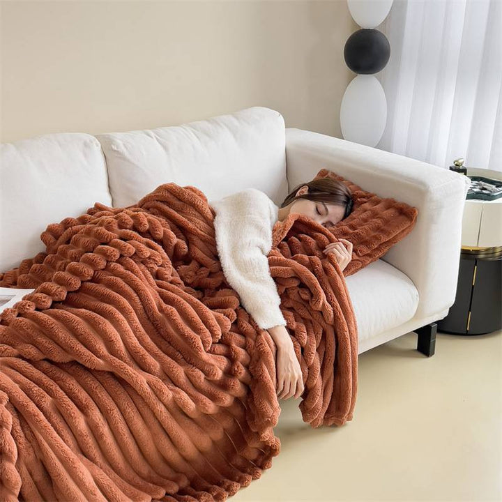 Fleece Blanket Soft Lightweight Warm – Cozy Throw for Couch & Bed, Breathable Comfort for Winter Nights