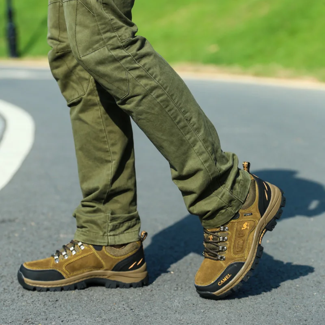 Men's Water-Resistant Hiking Shoes Breathable Outdoor Trekking Boots