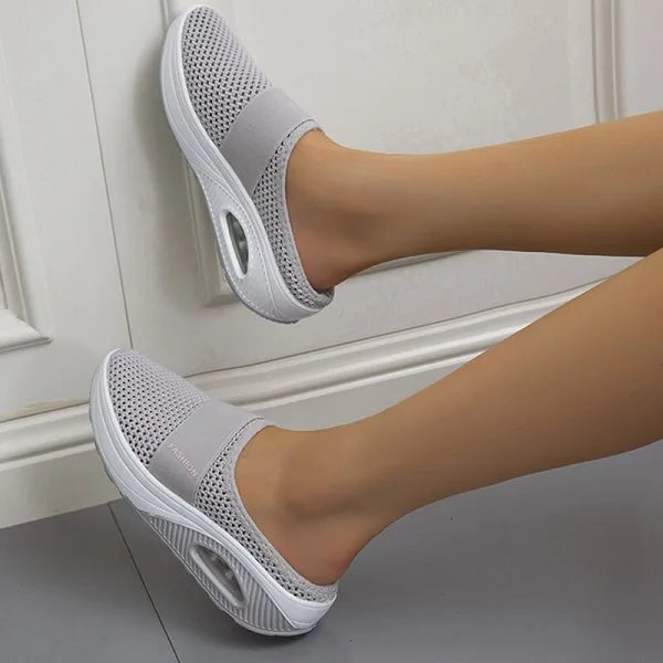 Aveline | Women's Slip-On Comfort Walking Shoes