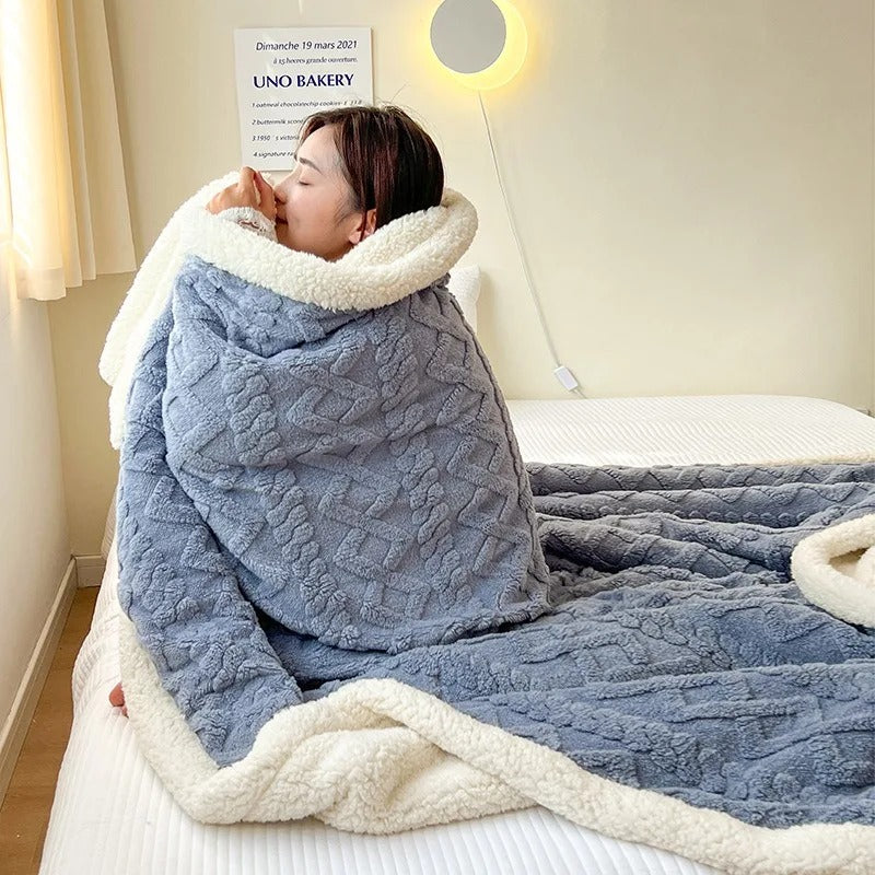 Fleece Blanket Thick Winter Lightweight – Soft, Breathable & Warm, for Couch, Bed & Travel Use