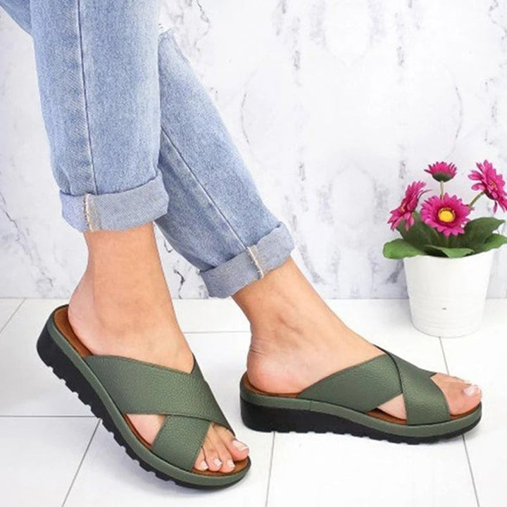 Calira | Women's Criss-Cross Open Toe Slide Sandals
